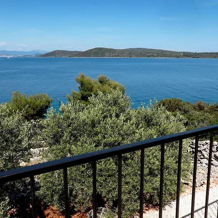 Tatil Evi Russo Mali Drvenik